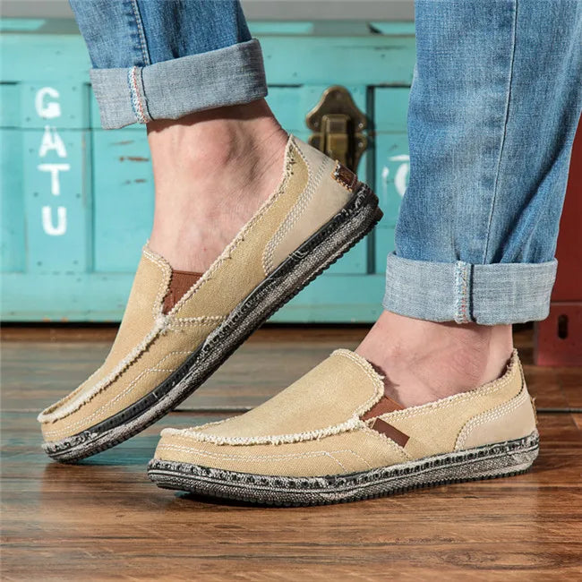 MIXIDELAI classic canvas shoes men 2025 lazy shoes blue grey green canvas moccasin men slip on loafers washed denim casual flats