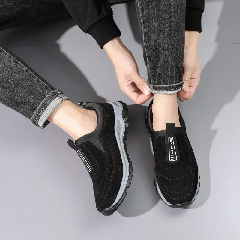 High Quality Indestructible Man Shoe Sneakers Breathable Running Shoes Lightweight Anti-slip Outdoor Men's Sneaker Male Shoes