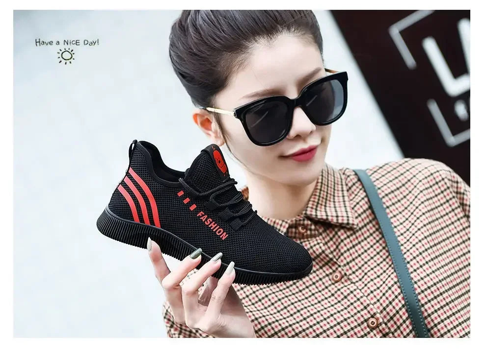 Running Shoes Lightweight Sneakers Breathable Walking Sneakers Shoes Free To Adjust The Tightness for Women for Gym Travel Work