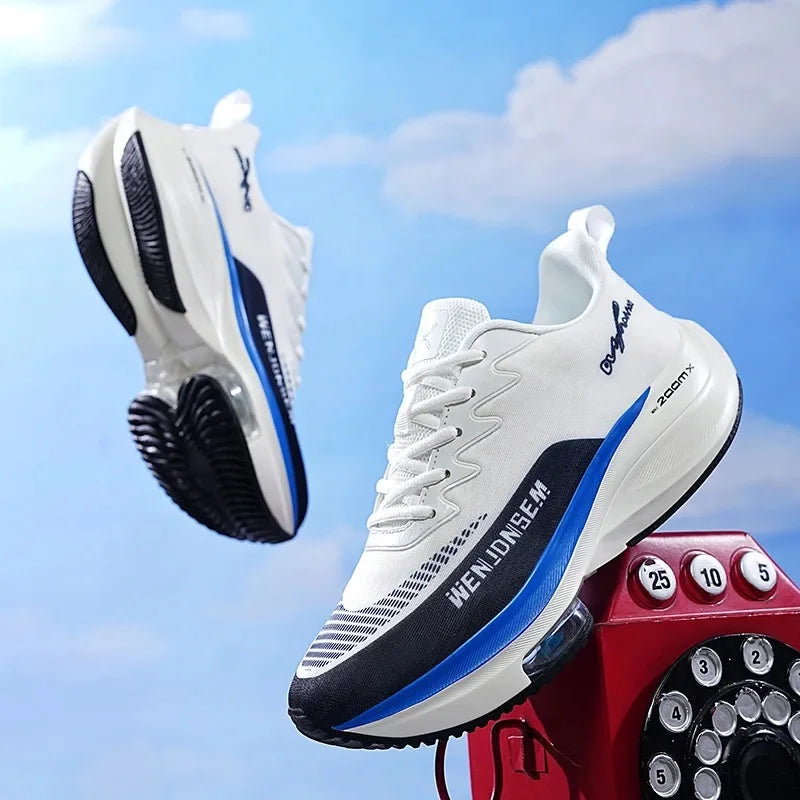 Men's Breathable Sports Shoes Summer Collection Mesh Fabric Double Air Cushion Running Shoes Korean Style The New