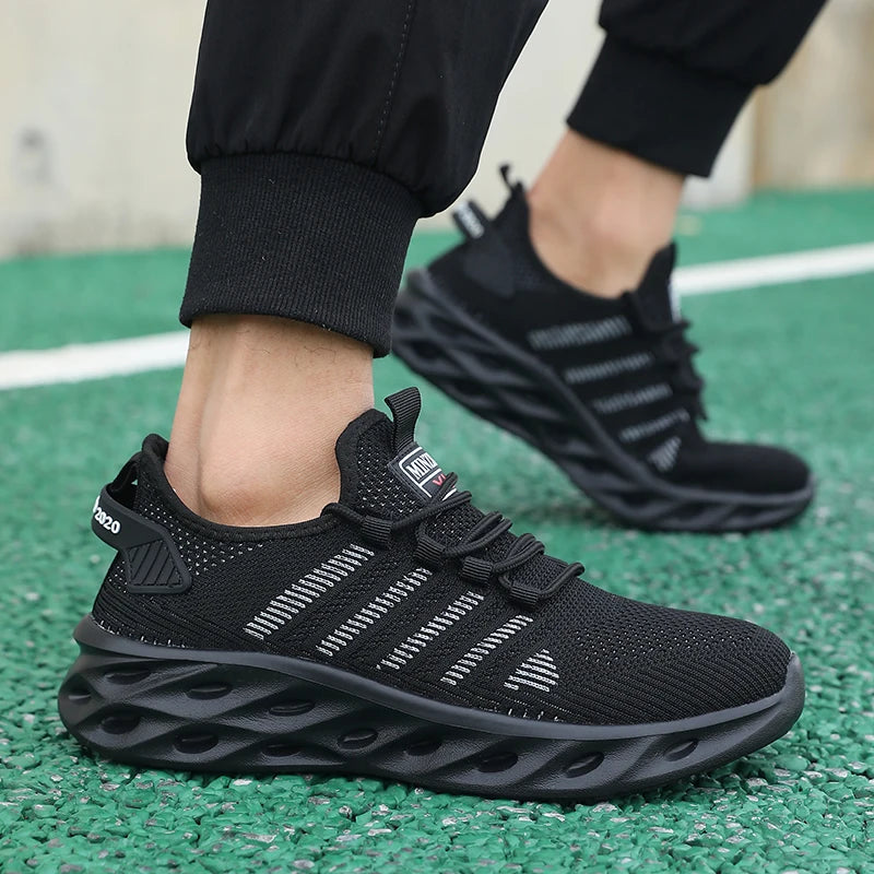 Men's casual shoes fashion sneakers breathable running shoes mesh lightweight outdoor walking training tennis shoes plus size