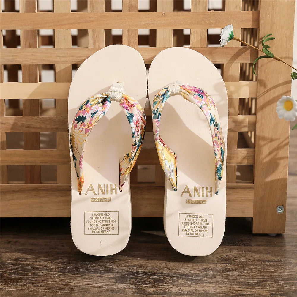 2025 Fashion Women Flip Flops Summer Beach Platform Slippers Casual Outside Wedges Sandals Summer Women Shoes