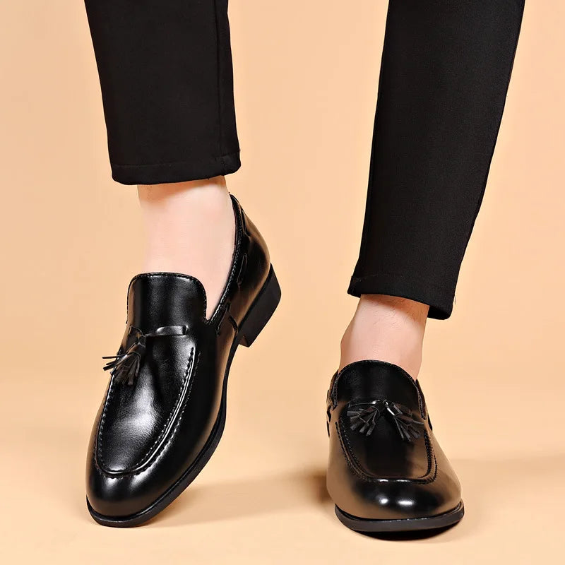 Men's Dress Shoes New Pu Leather Fashion Shoe for Mens Large Size Business Formal Casual Shoes Slip on Wedding Men Shoes Zapatos