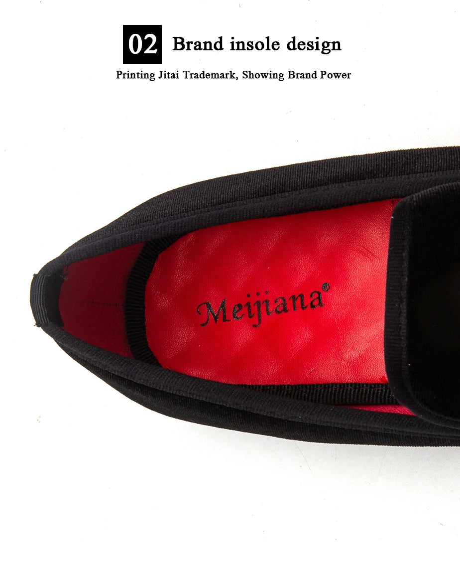 Men's Loafers Brand Suede Velvet Leather Shoes Vintage Slip-on Classic Casual Men Driving Shoes Wedding Male Dress Shoes 39-47