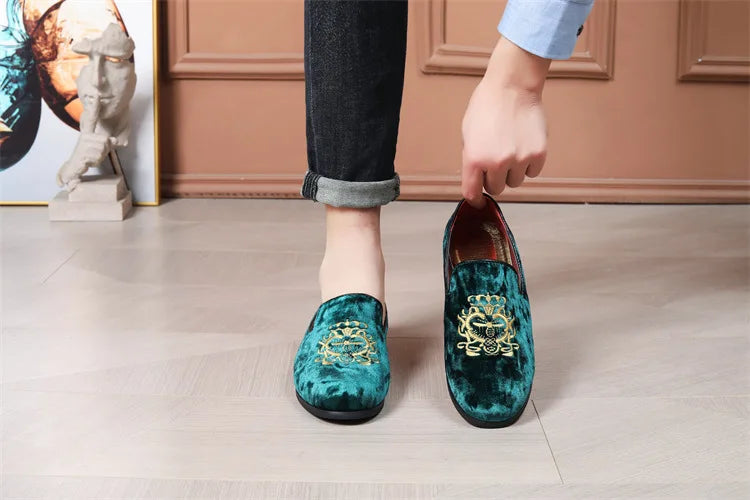 Luxury Suede Leather Shoes Men Big Size Wedding Dress Shoes designer Embroidery Loafers High Quality Oxford Men Flat Party Shoes