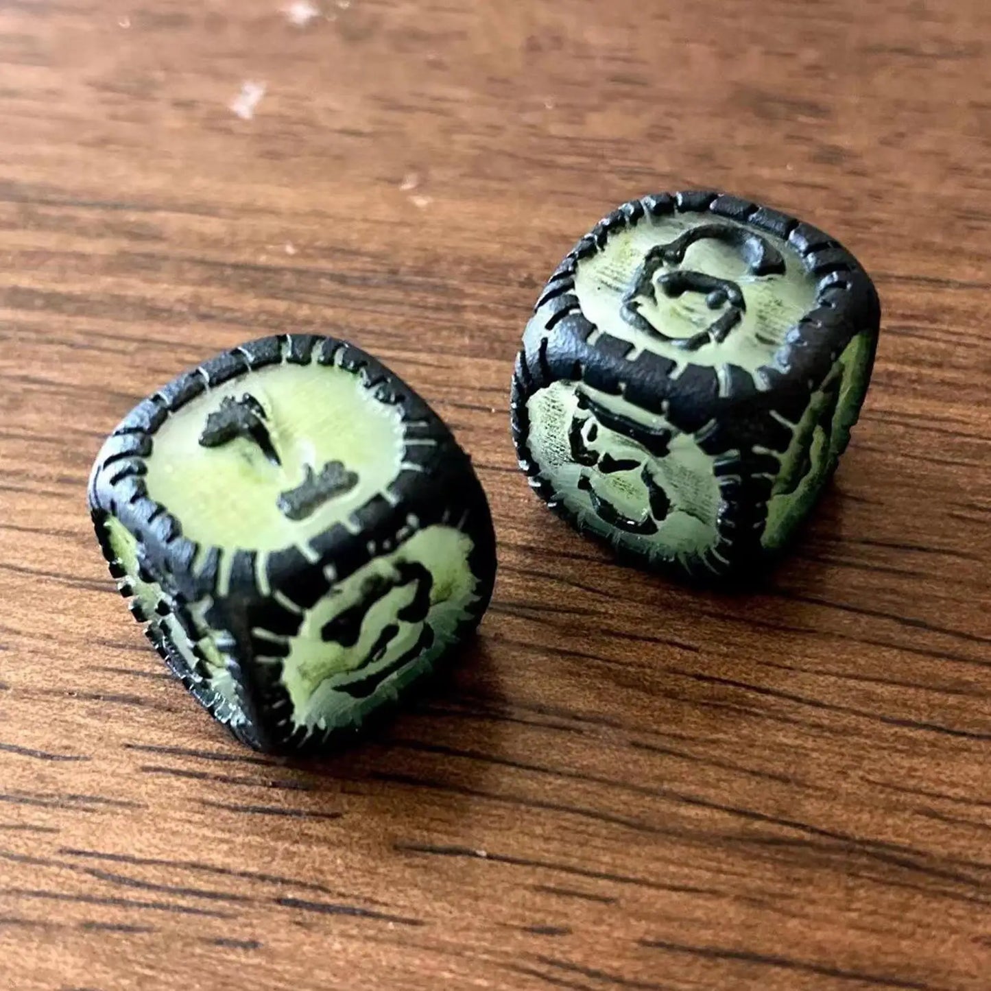 Luminous Retro Dice Halloween Luminous Retro Dice Luminous DND Dice Glowing In The Dark Role Playing Table Games Club Pub Party
