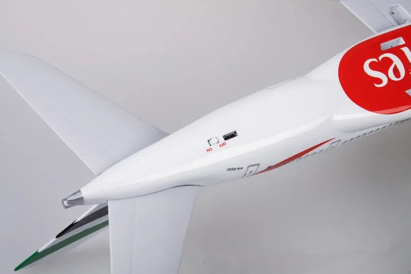 Decor 45CM 1/160 Scale Diecast Model A380 Emirates Airways Resin Airplane Airbus With Light And Wheels Toy Airline Collection