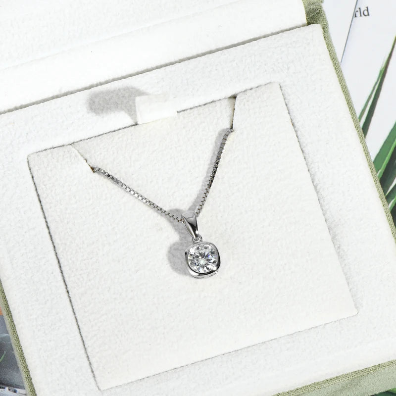 Lnngy 6.5MM 1CT Moissanite Earring Pendant Necklace For Women 925 Sterling Silver Square Stud Earrings Necklaces Jewelry Set