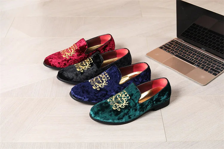 Luxury Suede Leather Shoes Men Big Size Wedding Dress Shoes designer Embroidery Loafers High Quality Oxford Men Flat Party Shoes