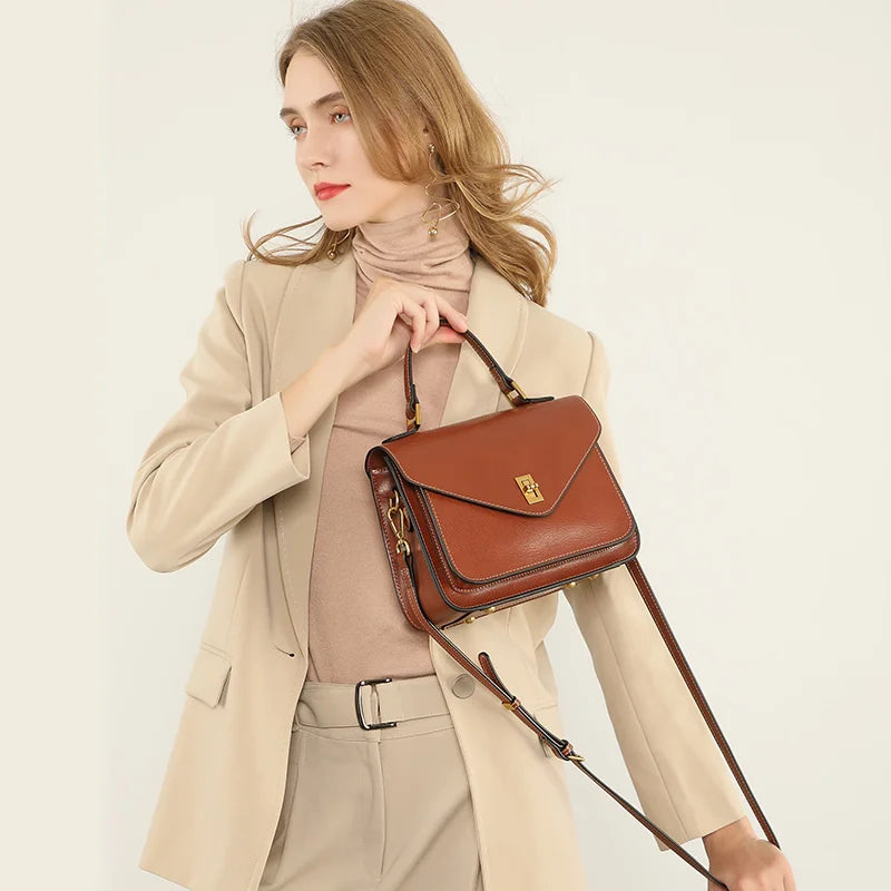 Genuine Leather Women luxury bag high quality Simple vintage Fashion Postman handbags ladies 2025 shoulder green small bag