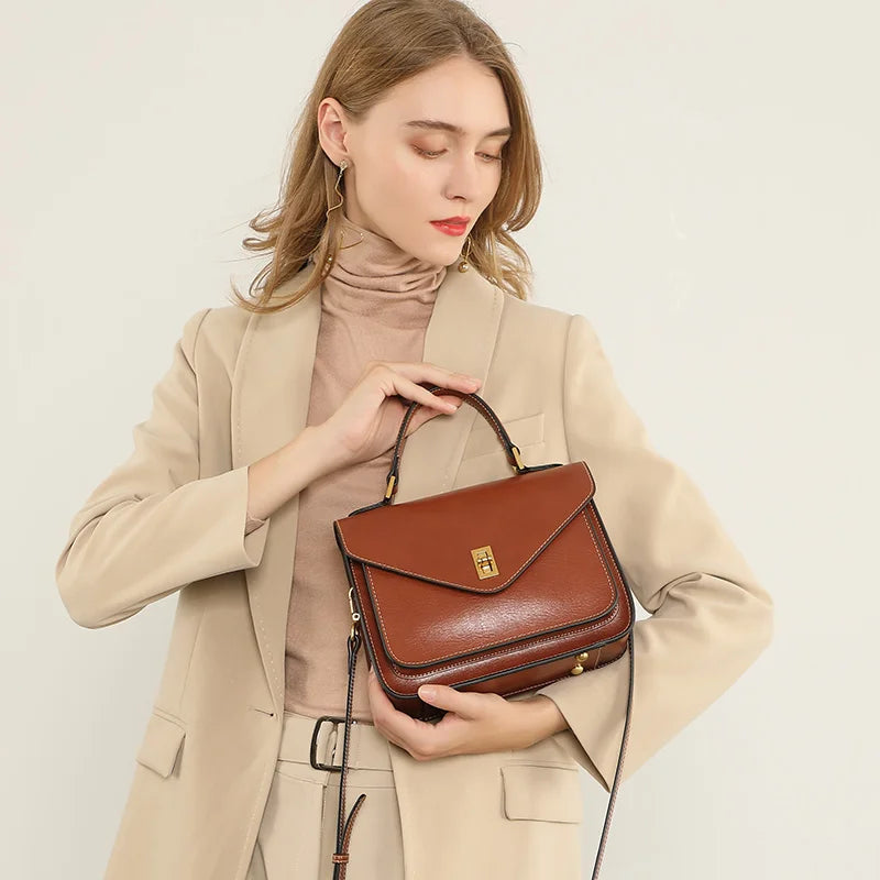 Genuine Leather Women luxury bag high quality Simple vintage Fashion Postman handbags ladies 2025 shoulder green small bag
