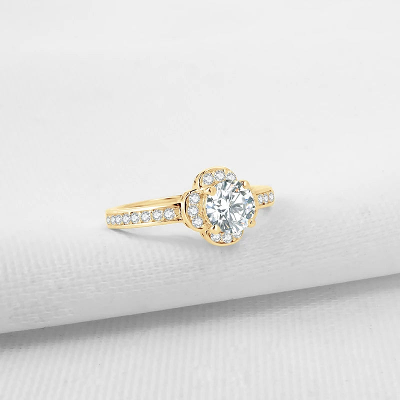 Lnngy 10K Solid Gold Flower Shape Rings Certified 0.8ct Round Cut Moissanite Wedding Ring for Women Romantic Dazzling Jewelry