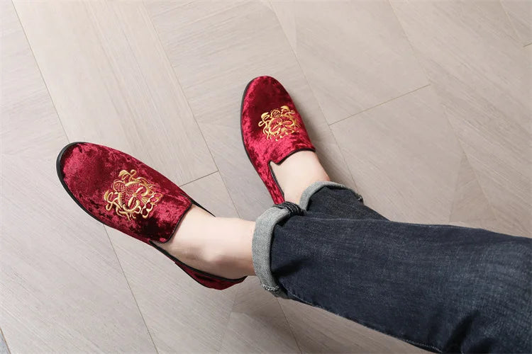 Luxury Suede Leather Shoes Men Big Size Wedding Dress Shoes designer Embroidery Loafers High Quality Oxford Men Flat Party Shoes
